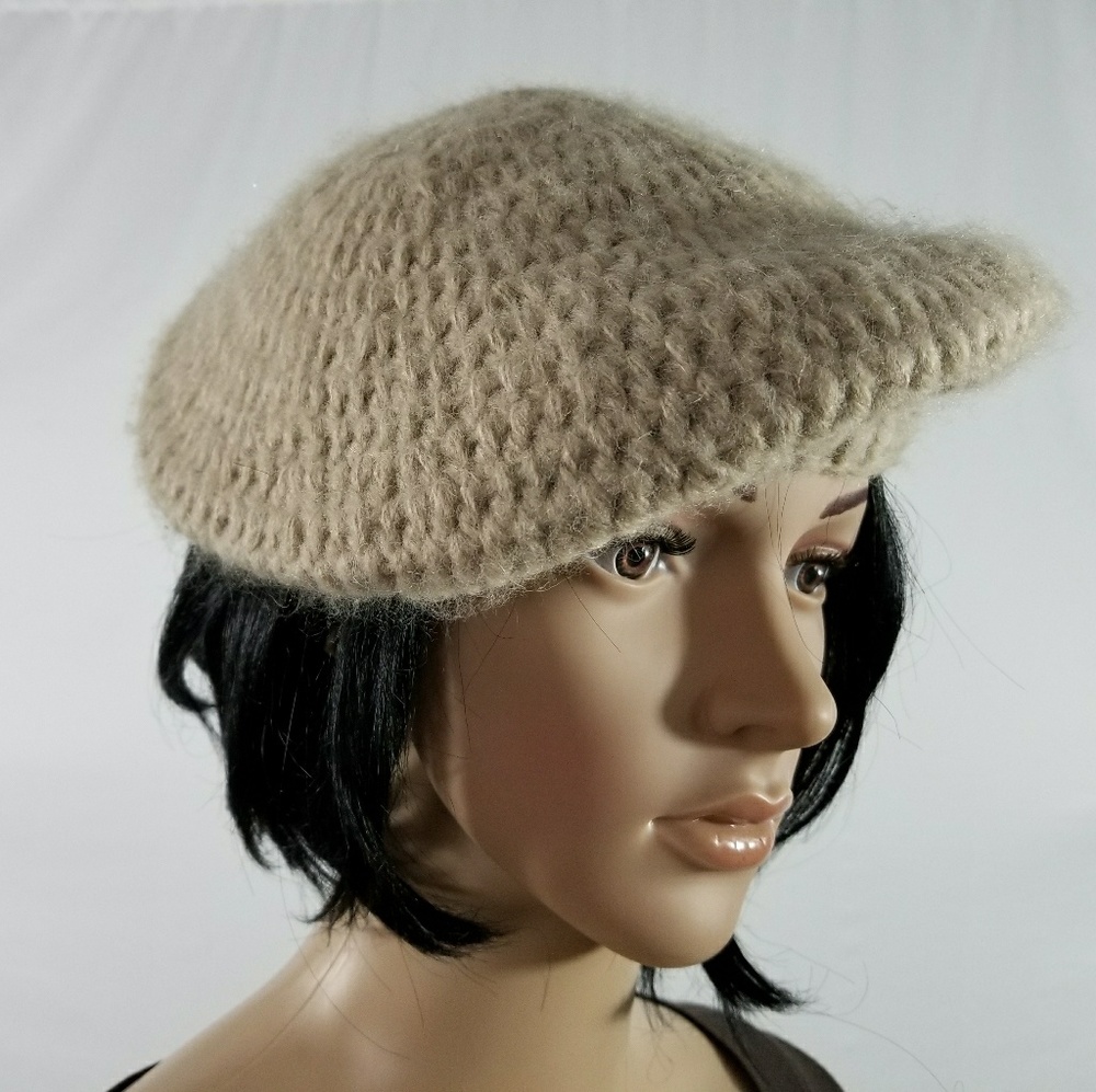 SOLD Knit hat